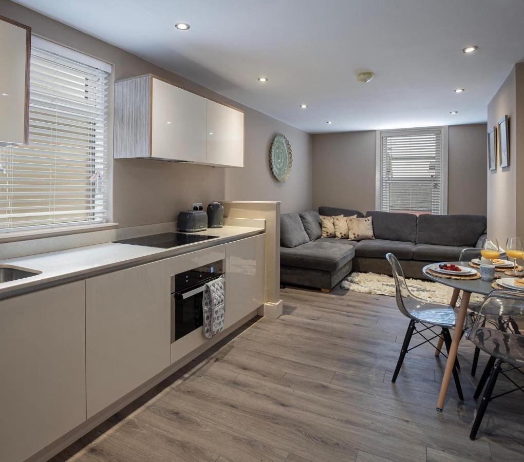 Coral Boutique Apartment 2 Blackpool Luaran gambar